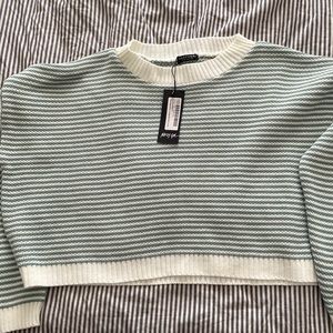 Brand new Nasty Gal cropped sweater